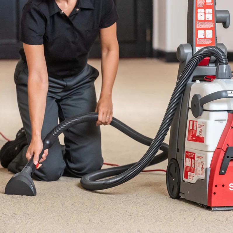 RESTORE Upright Carpet Extractor SC6100A